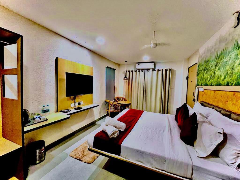 Hotel Lake View Airport Zone Haïdarabad Extérieur photo